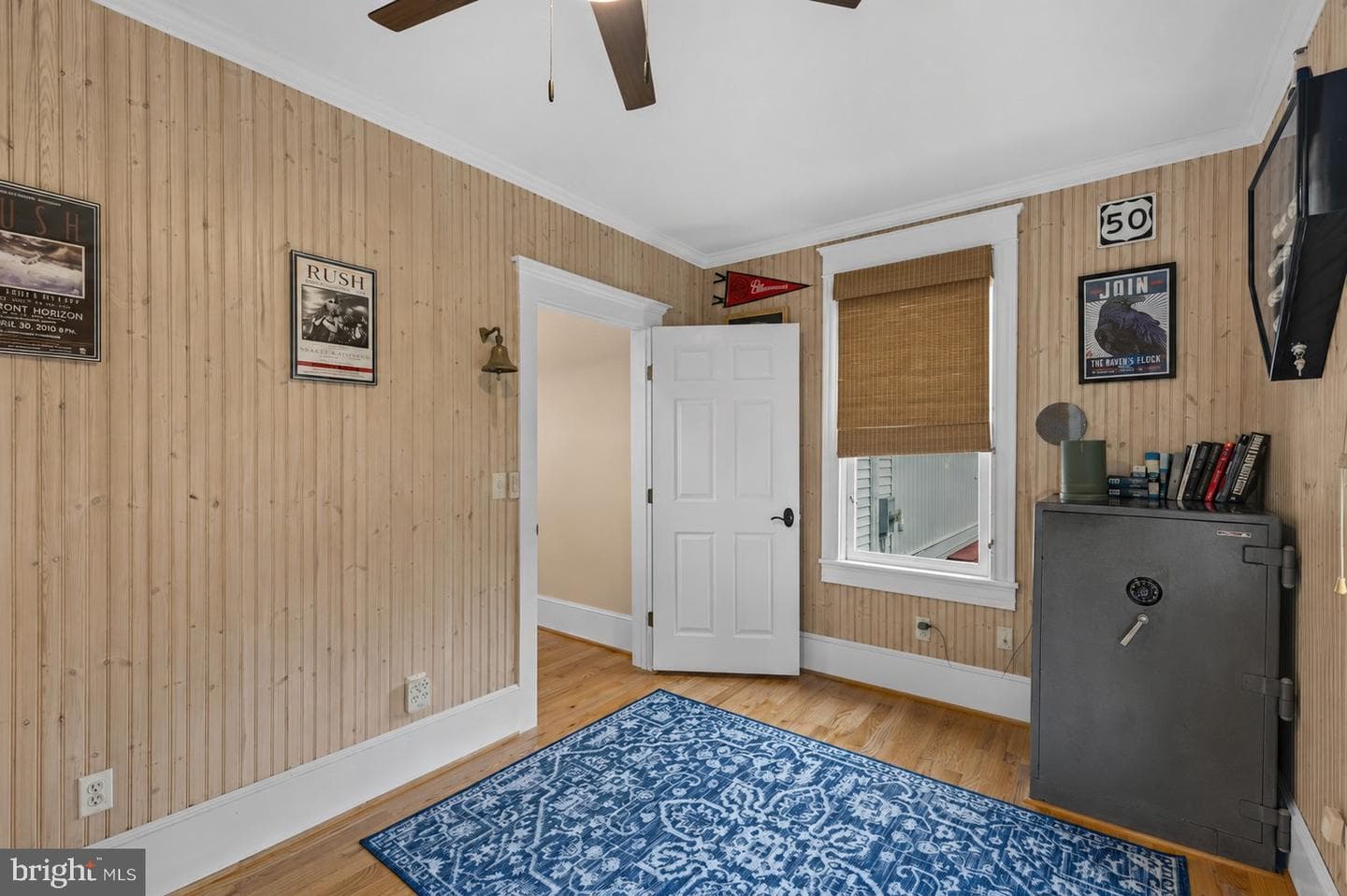 108 Maple Avenue photo 23