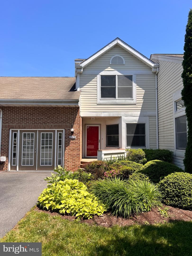 6005 Bridgepointe Drive, Chester