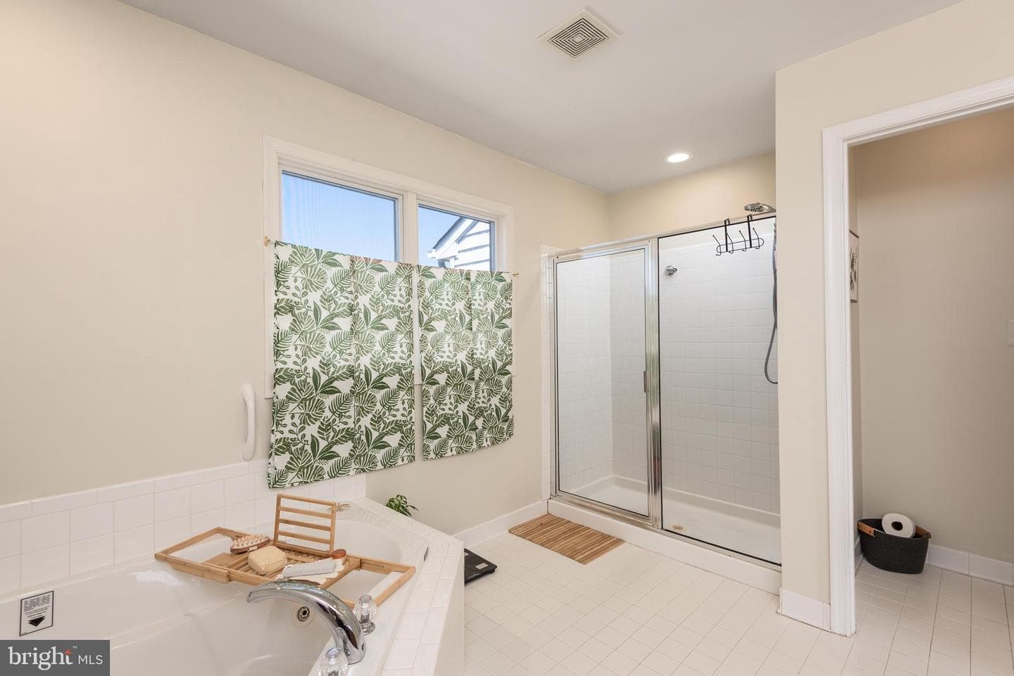 1805 Marion Quimby Drive photo 27