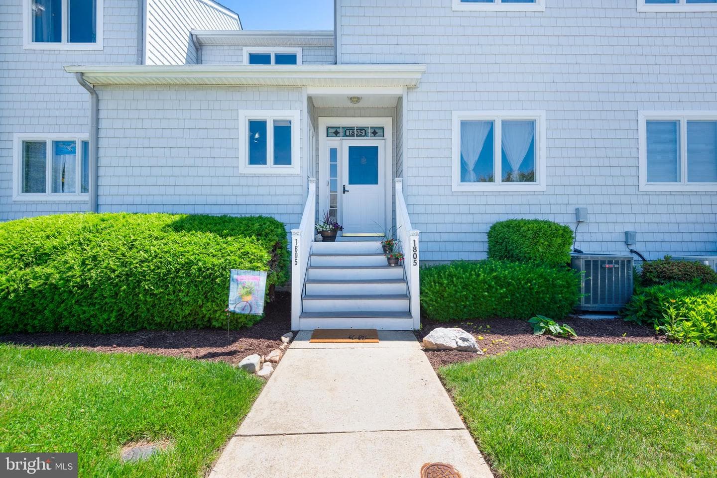 1805 Marion Quimby Drive photo 3