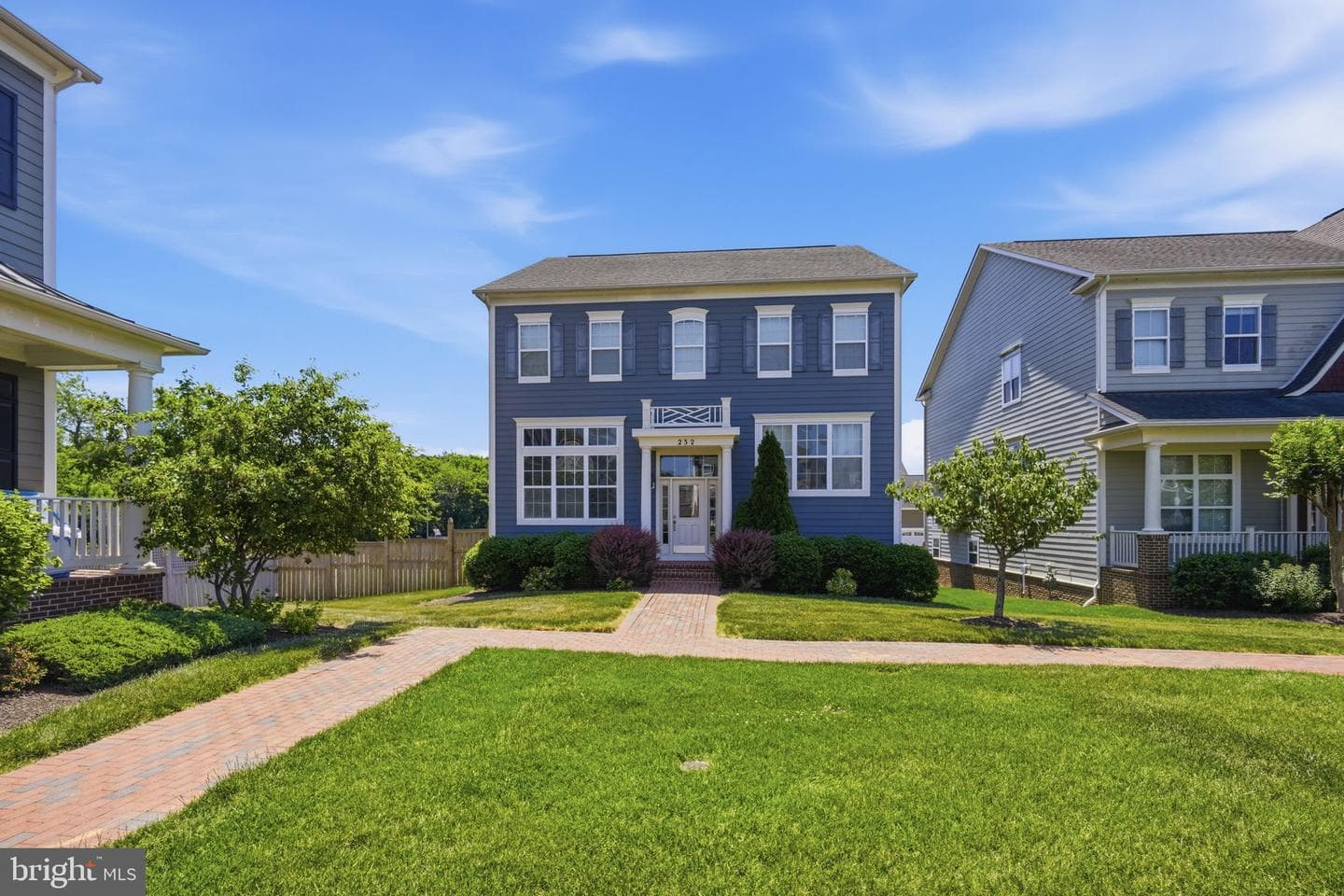 232 Evelyne Street photo 35