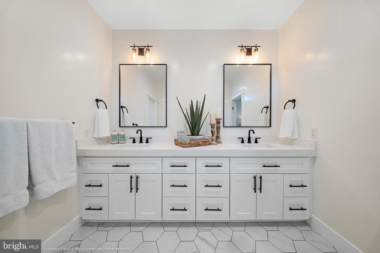 201 Ackerman Drive photo 17