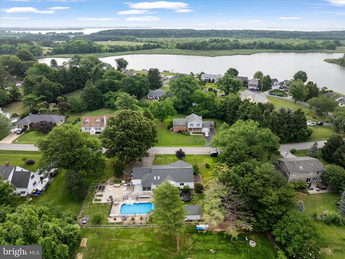 420 Five Farms Drive photo 3