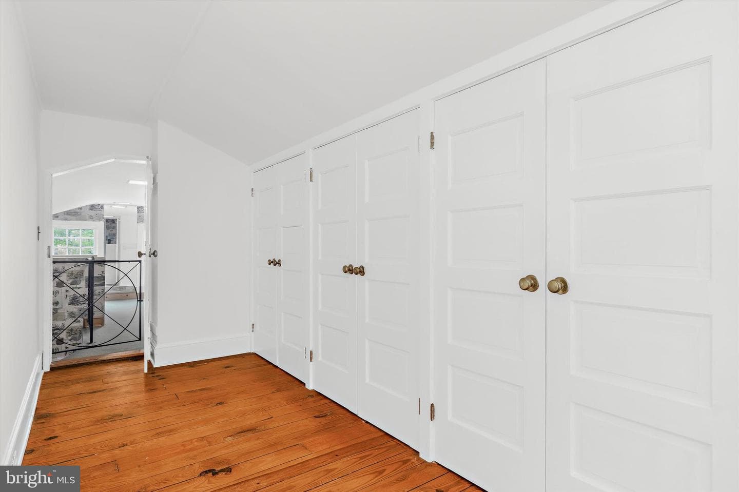 500 Nesbit Road photo 31
