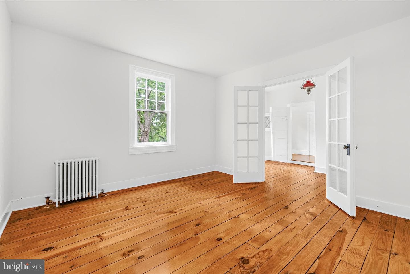 500 Nesbit Road photo 33
