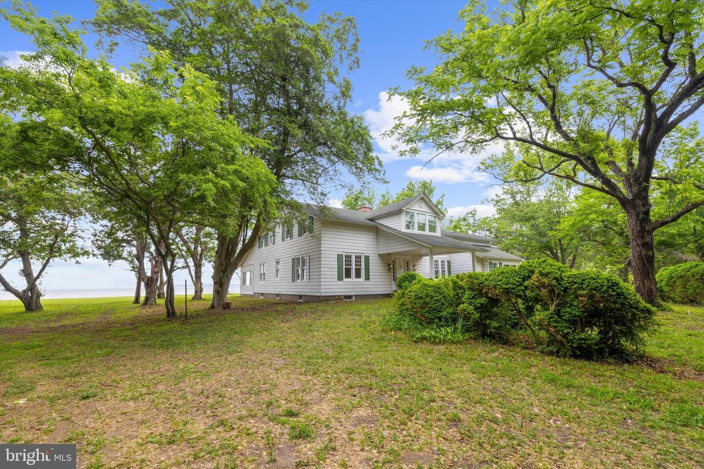 500 Nesbit Road photo 40
