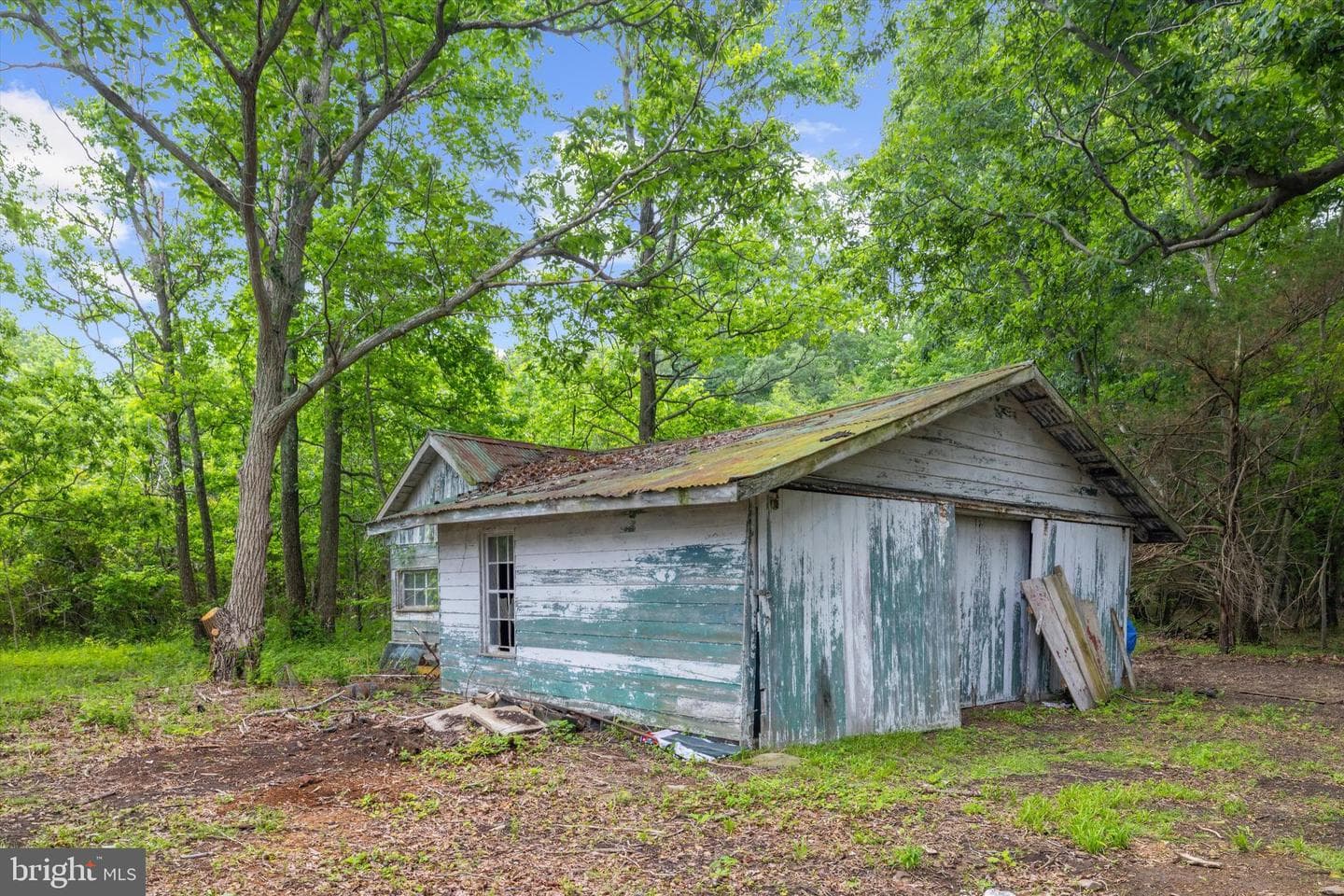 500 Nesbit Road photo 42