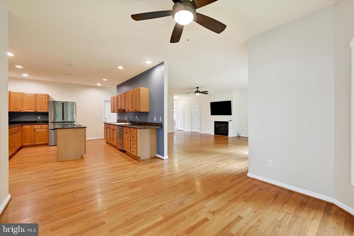 1024 Avalon Court photo 27