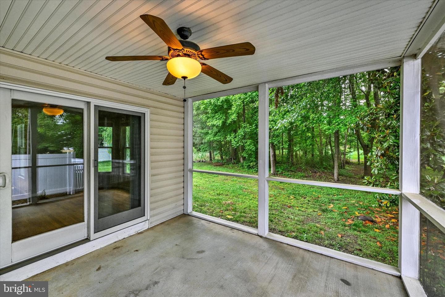 1024 Avalon Court photo 31