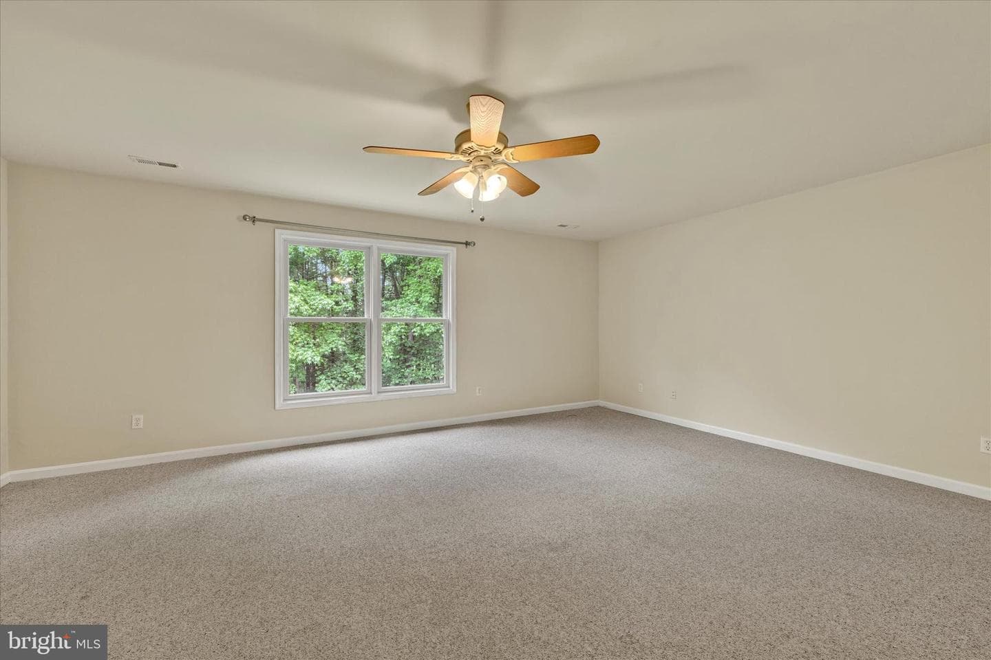 1024 Avalon Court photo 52