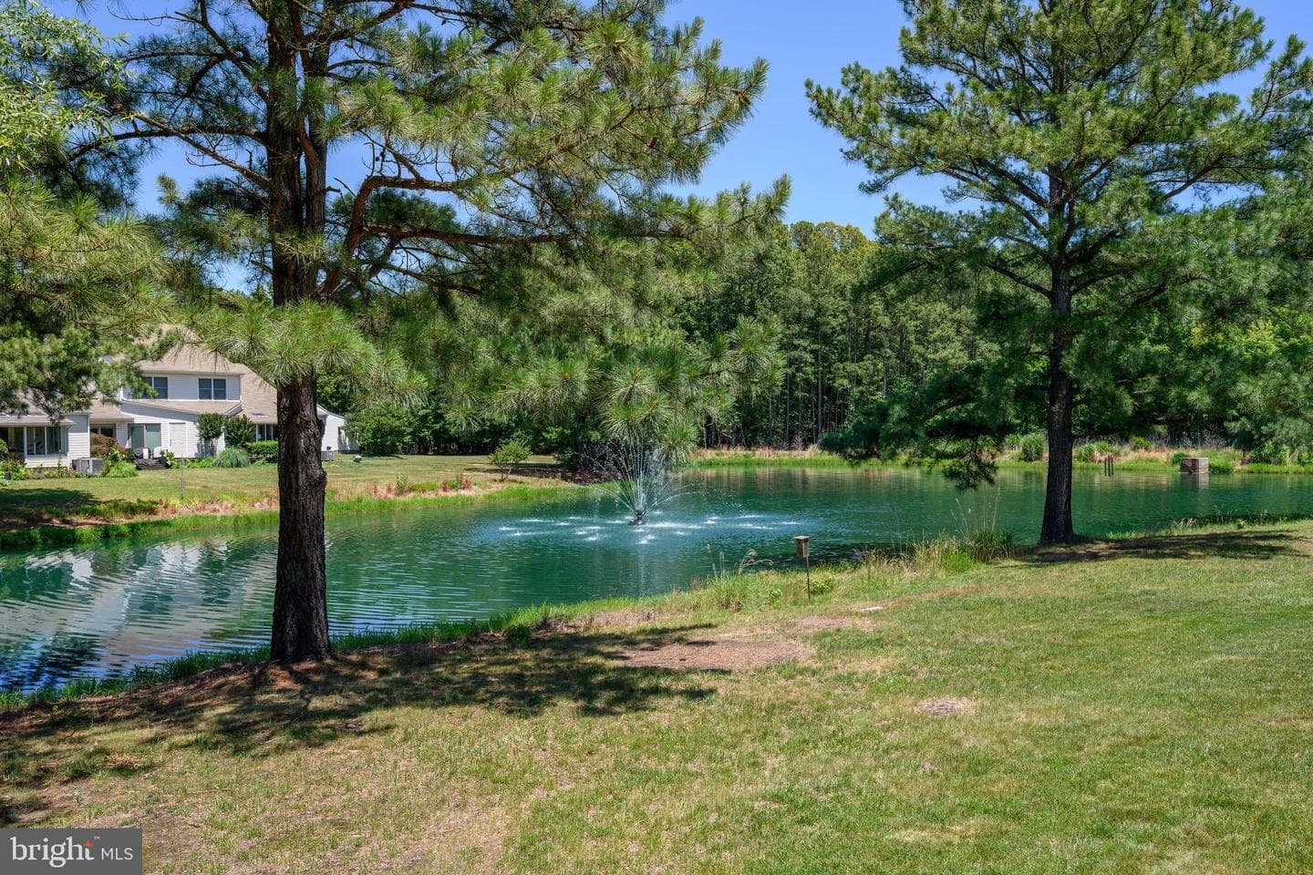 7013 Bridgepointe Drive photo 12