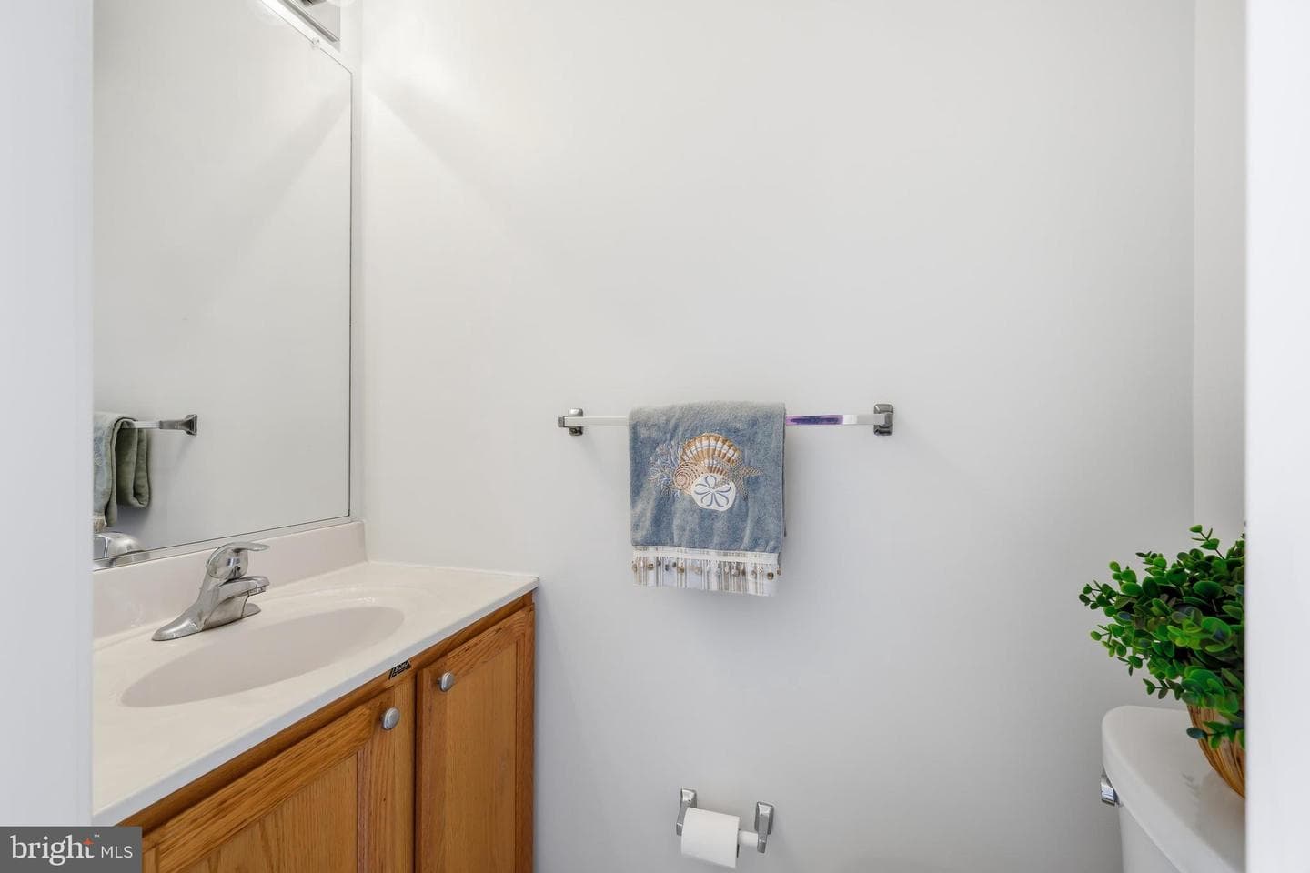 7013 Bridgepointe Drive photo 30