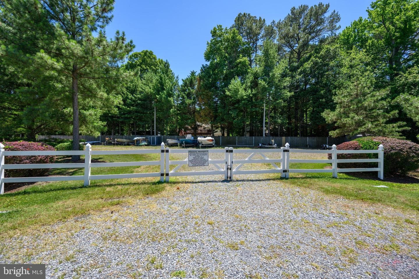7013 Bridgepointe Drive photo 47