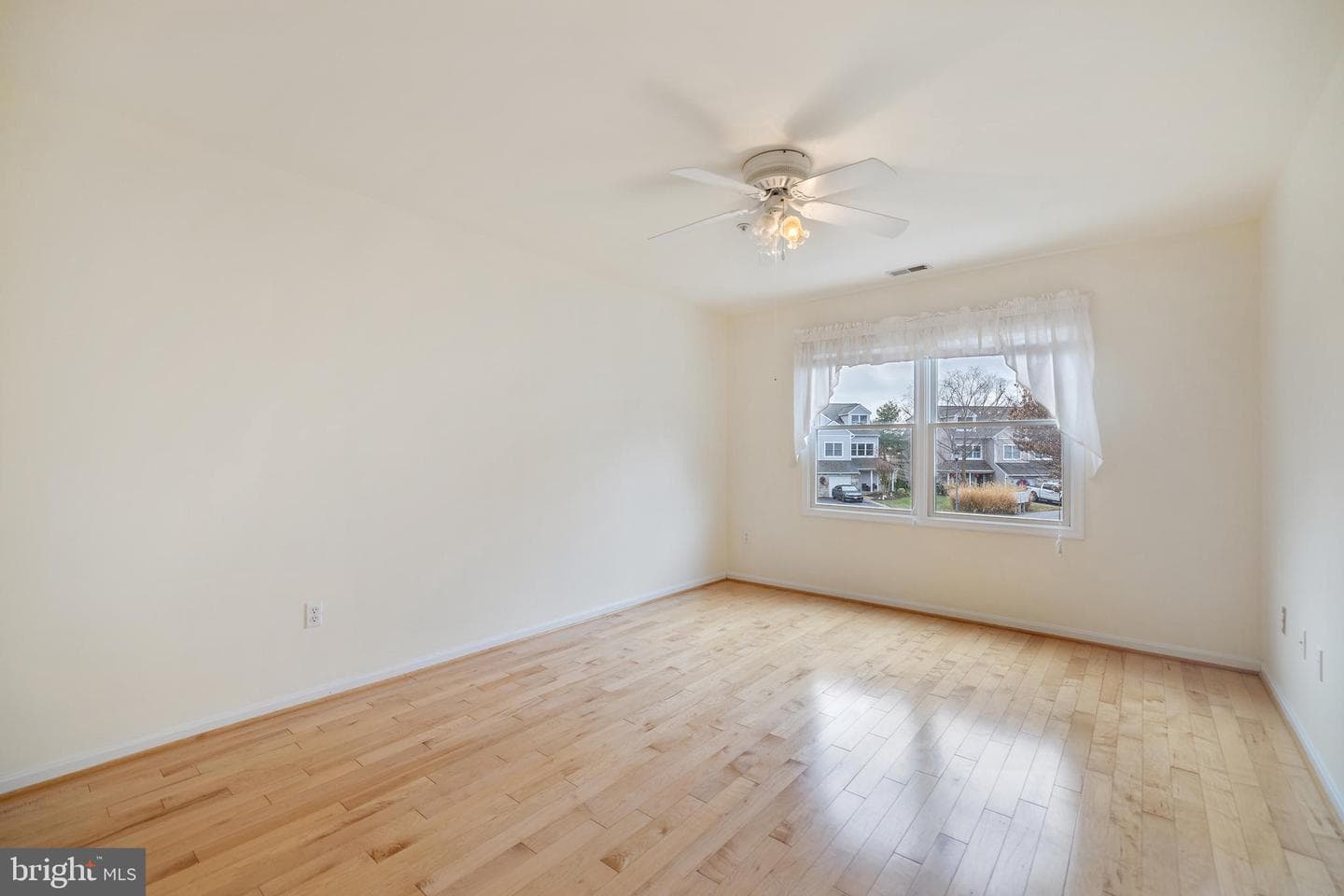 807 Auckland Way photo 21