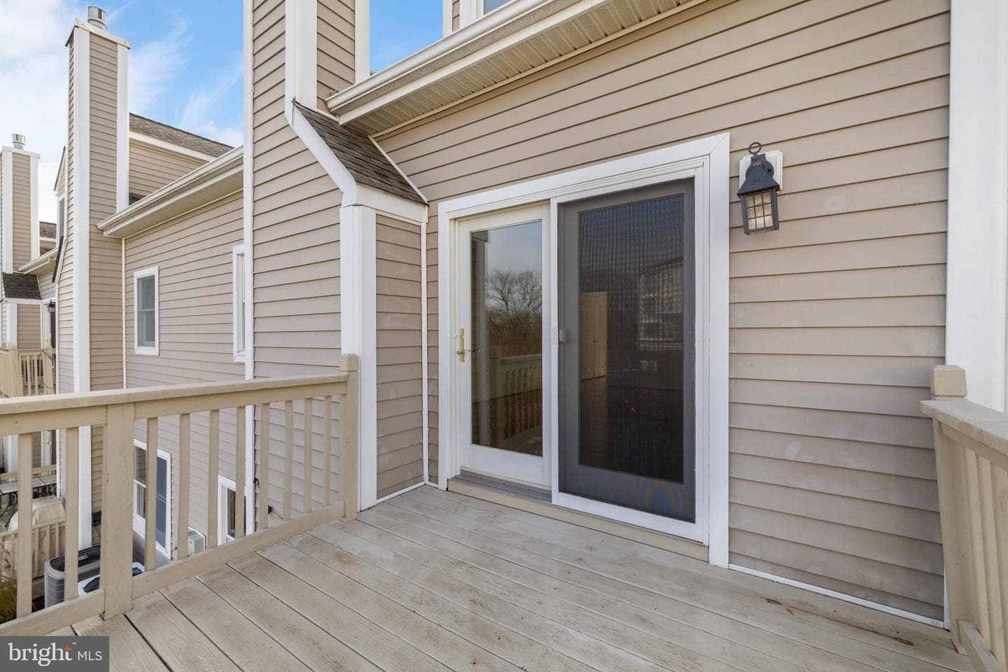 807 Auckland Way photo 9