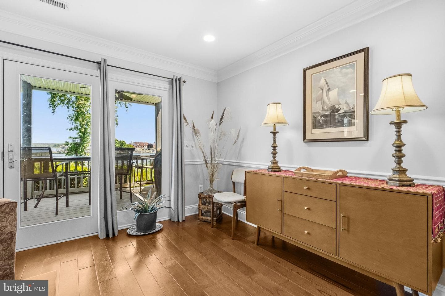 1012 Auckland Way photo 12