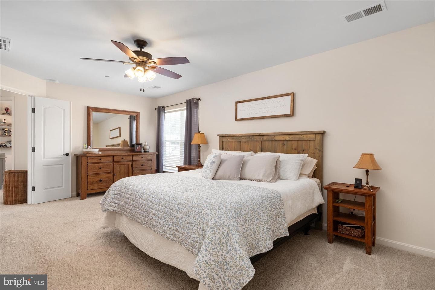 126 E Brook Drive photo 18