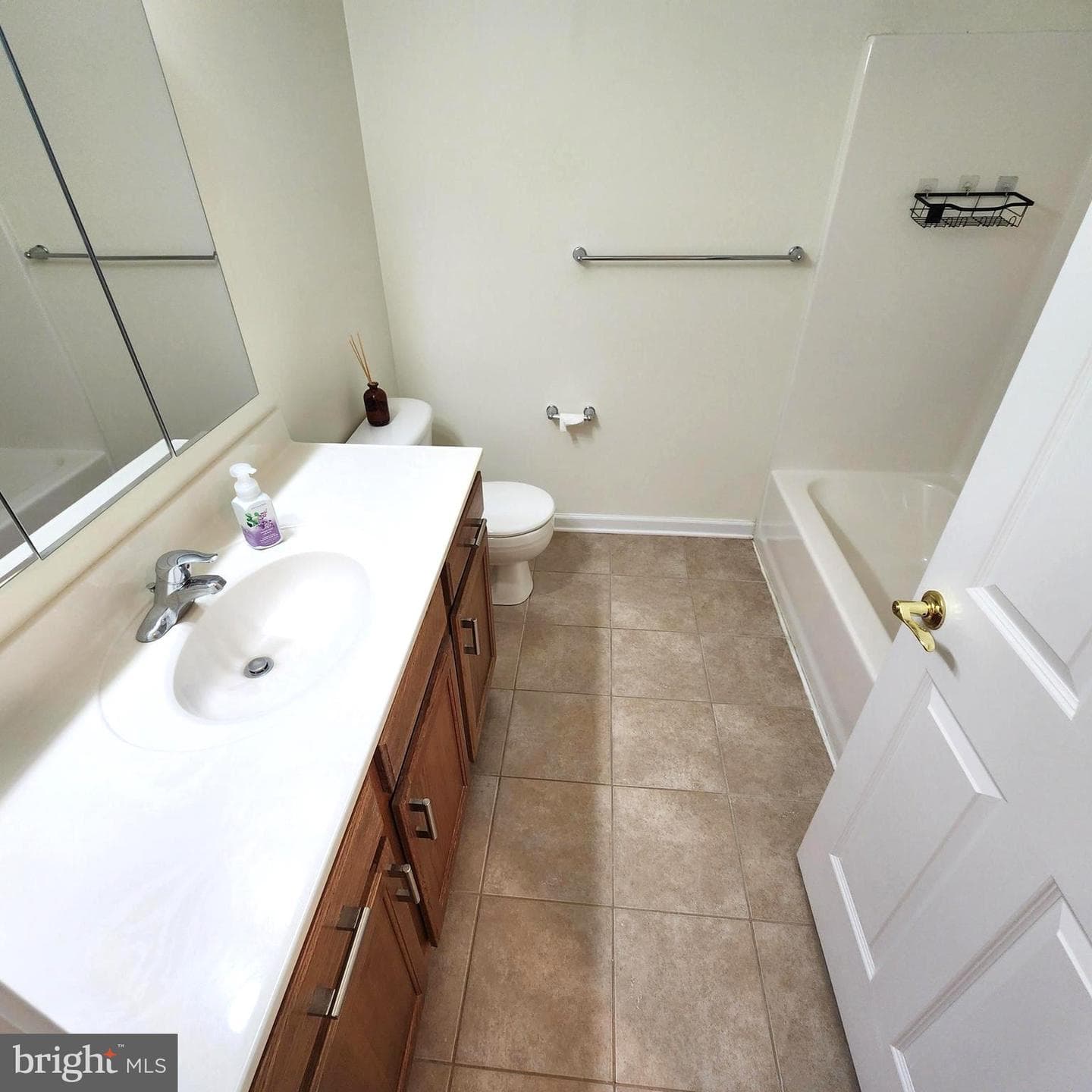 116 The Pond Way #3c photo 16