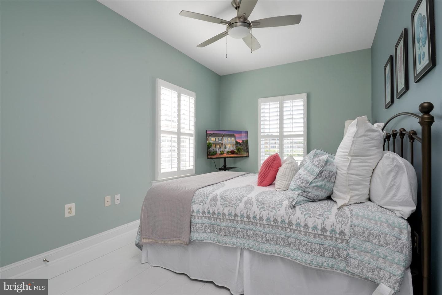 115 Gibson Circle photo 25