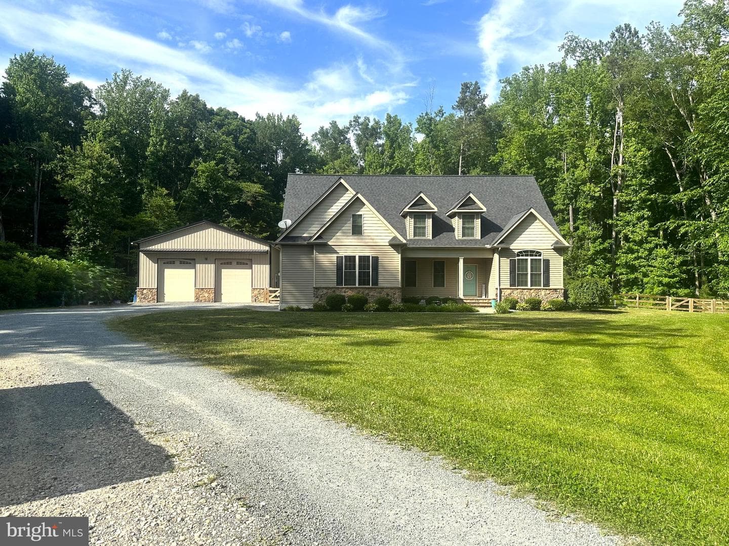 702 Coon Box Road photo 1