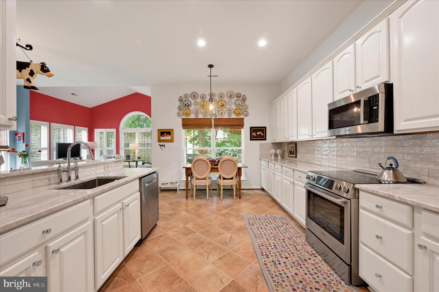 313 Orchestra Place photo 18