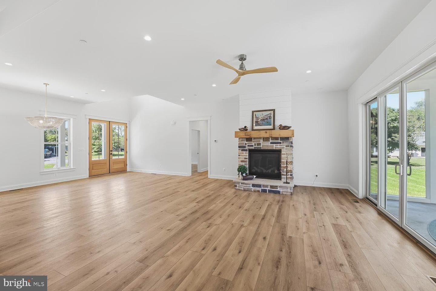 205 River Road photo 23