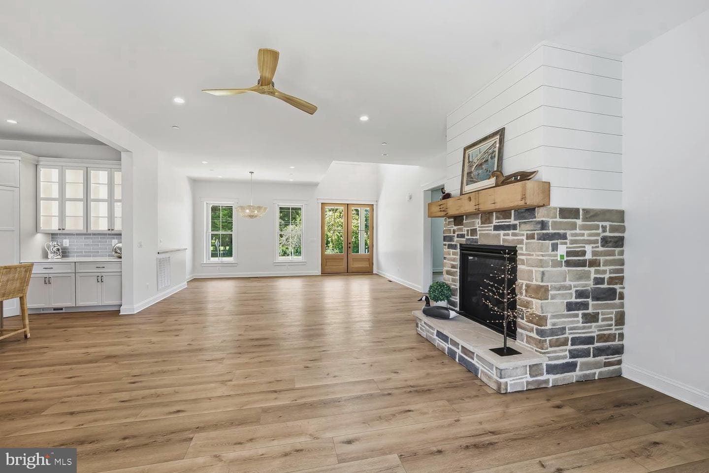205 River Road photo 25