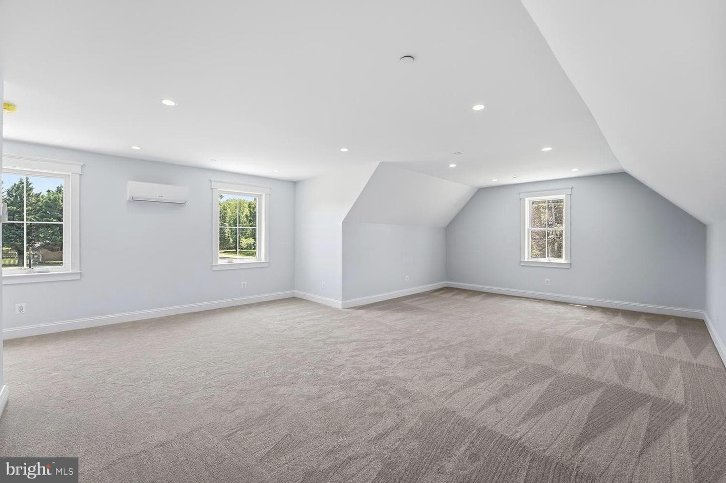 205 River Road photo 49