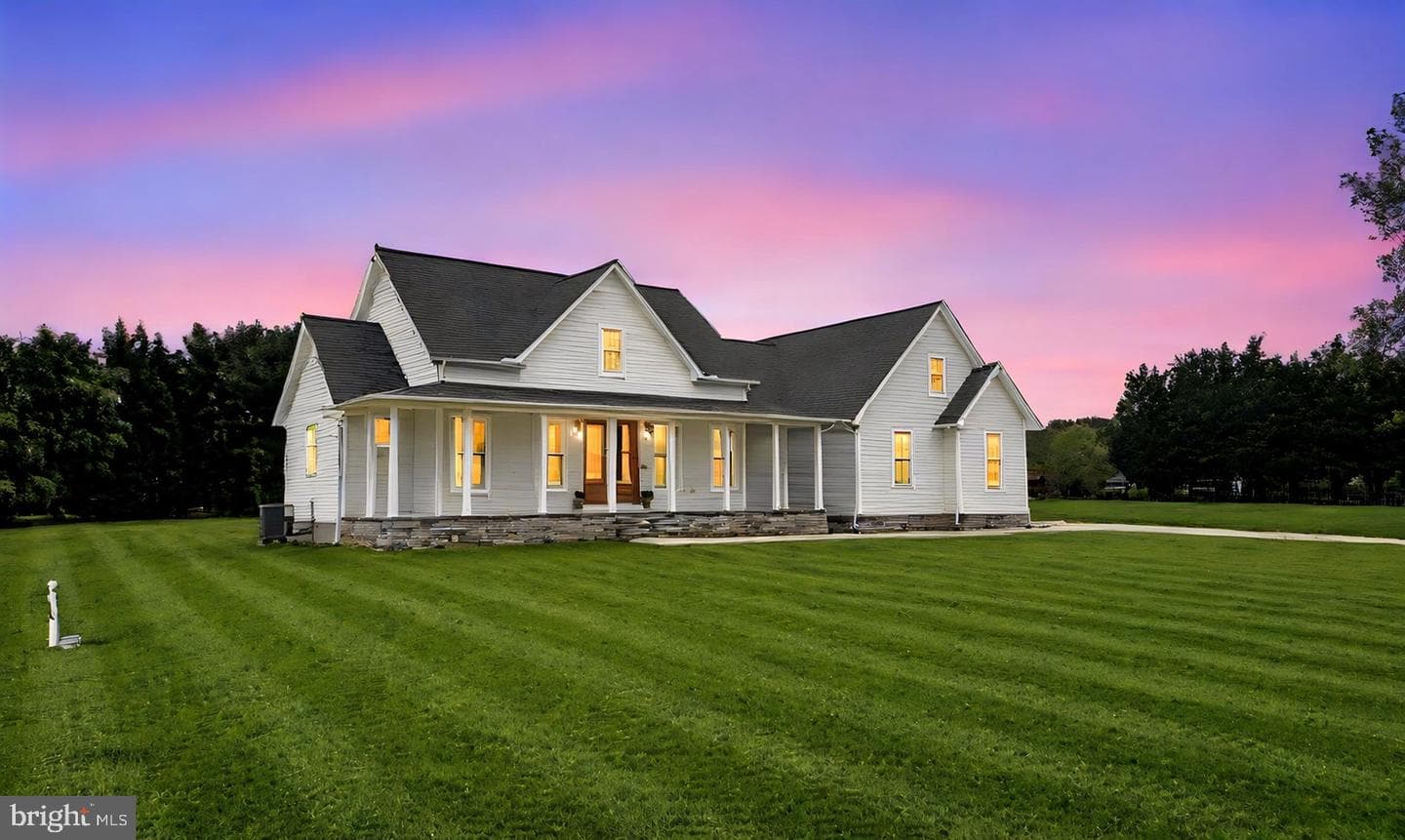 205 River Road photo 55