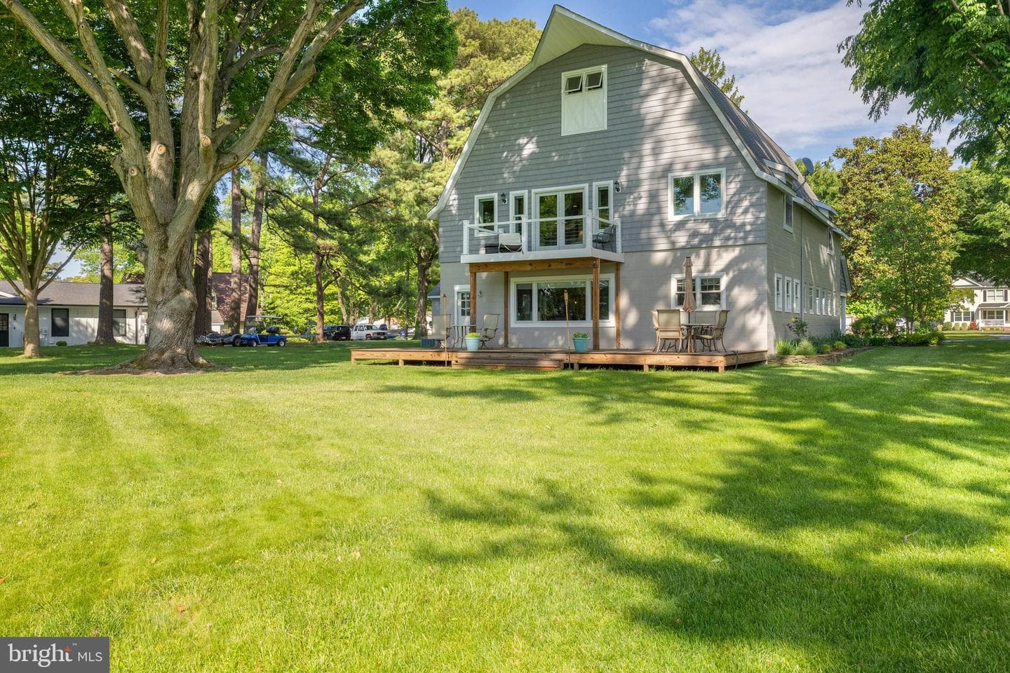 2513 Cecil Drive photo 3