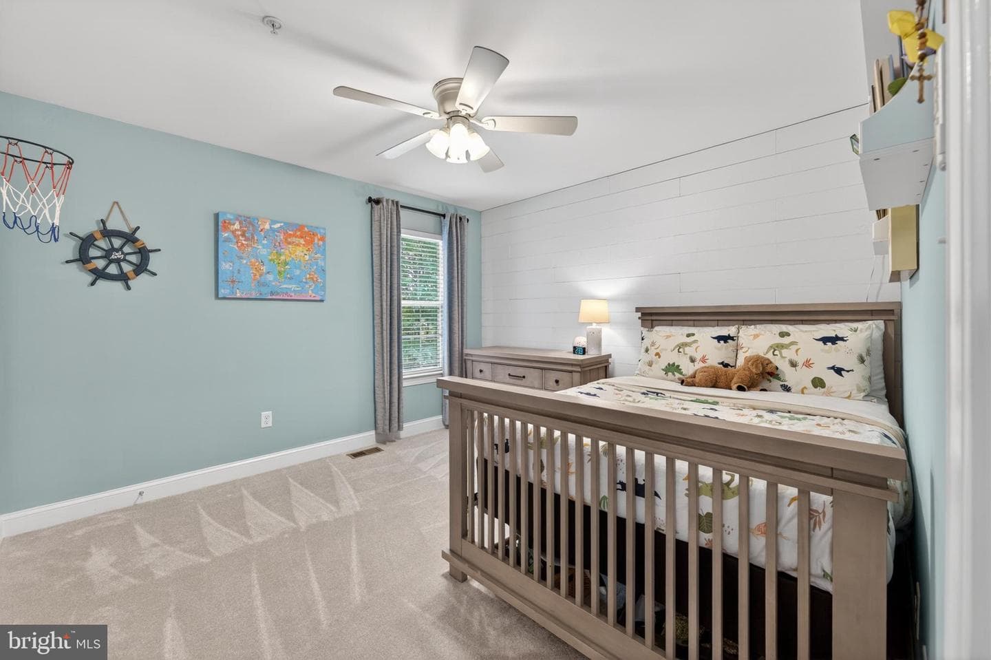 125 Fawn Lane photo 38
