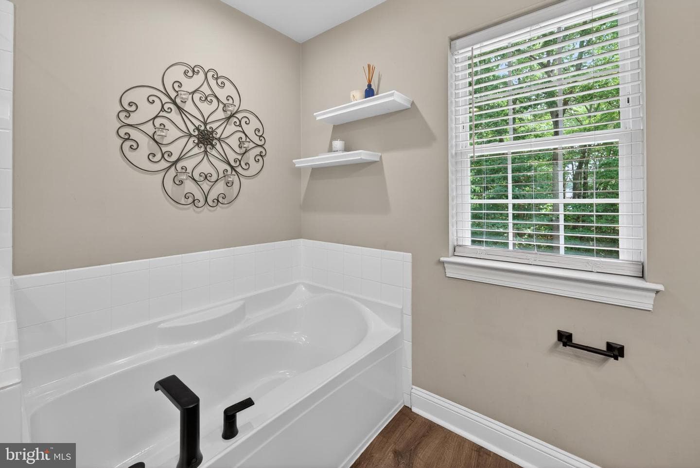 125 Fawn Lane photo 42