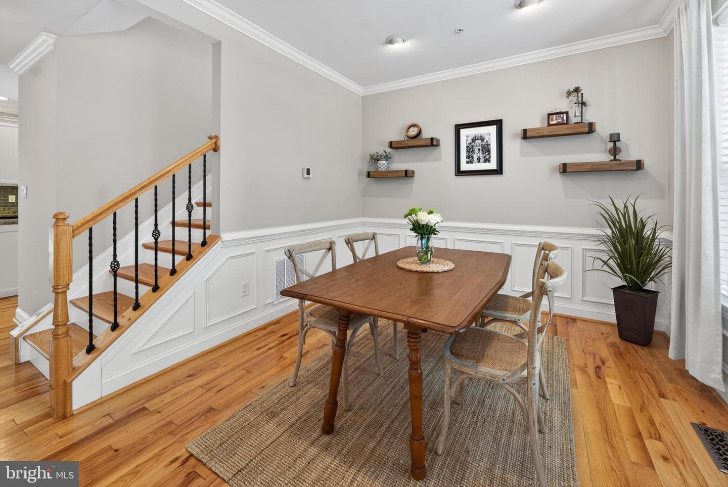 125 Fawn Lane photo 8