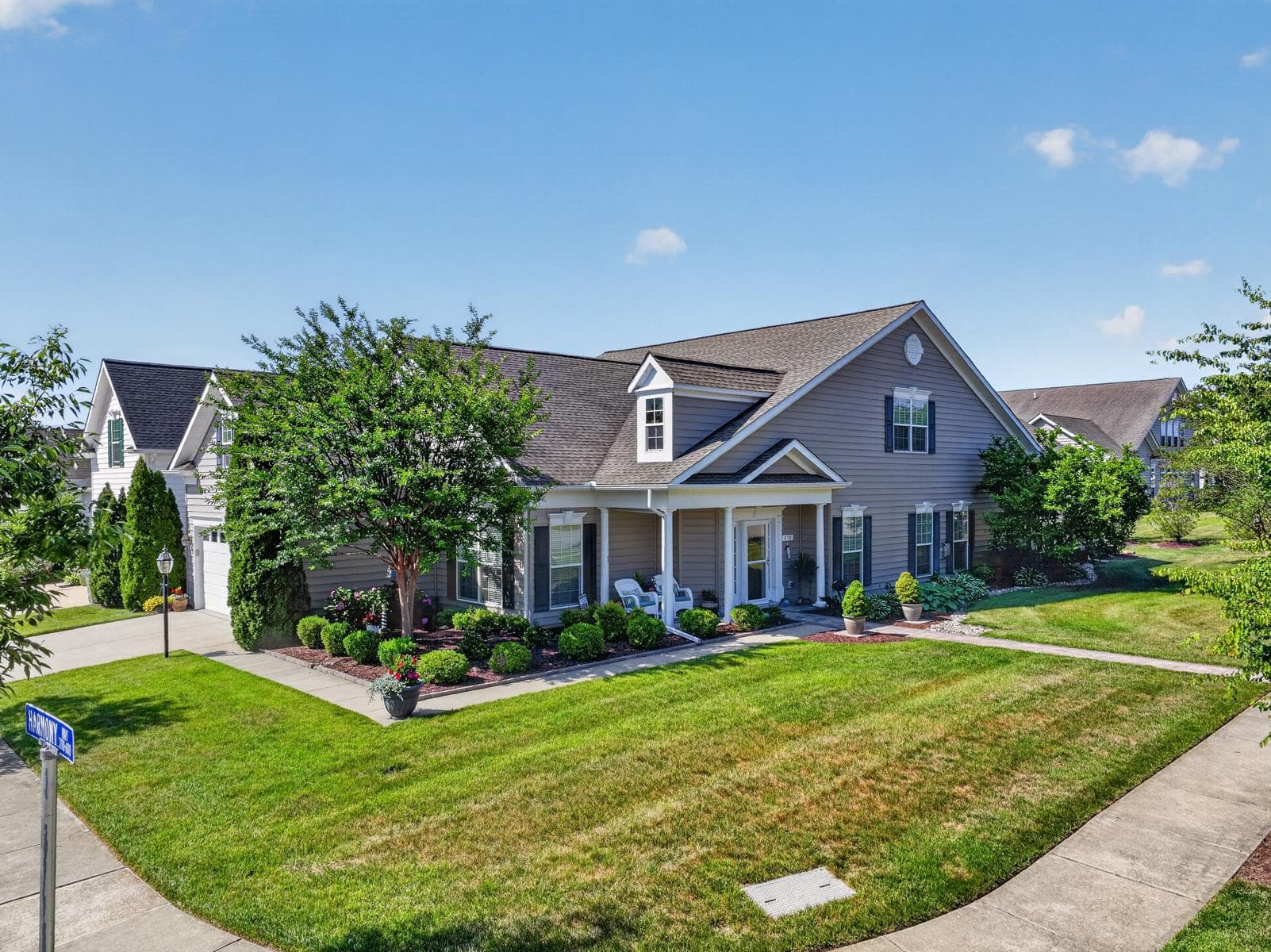 510 Symphony Way, Centreville