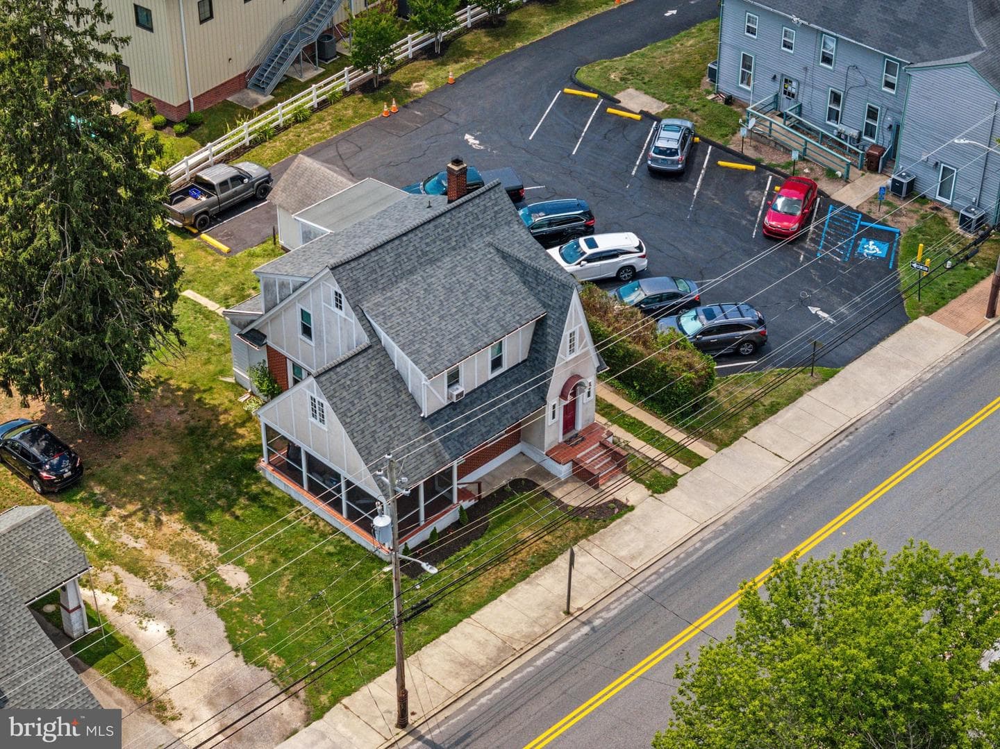 104 Walnut Street photo 41