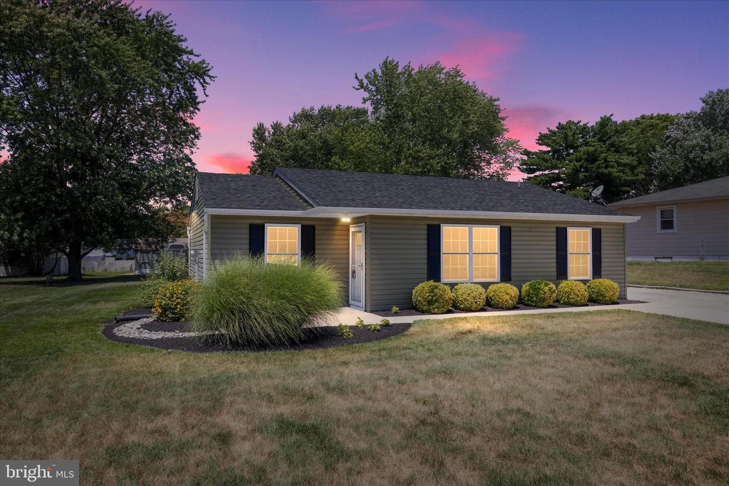 2645 Cox Neck Road, Chester