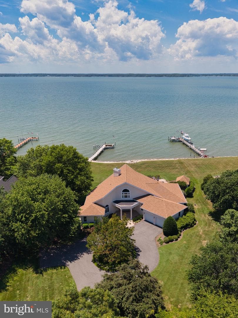 2882 Cox Neck Road photo 9