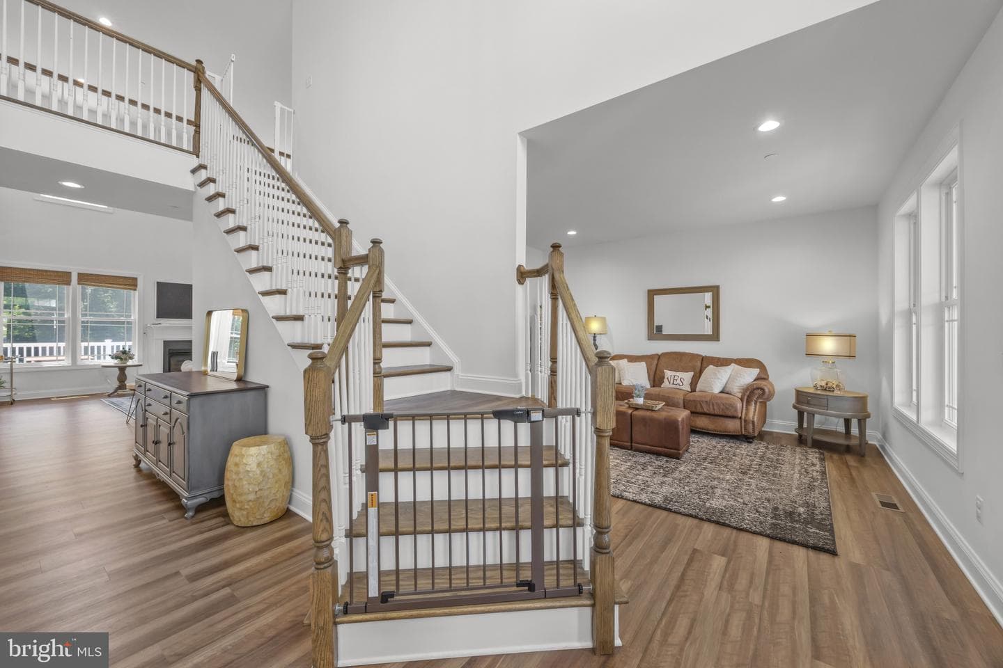 143 Thicket Court photo 3