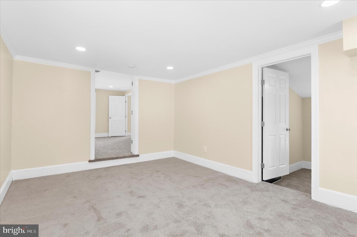 430 Railroad Avenue photo 28