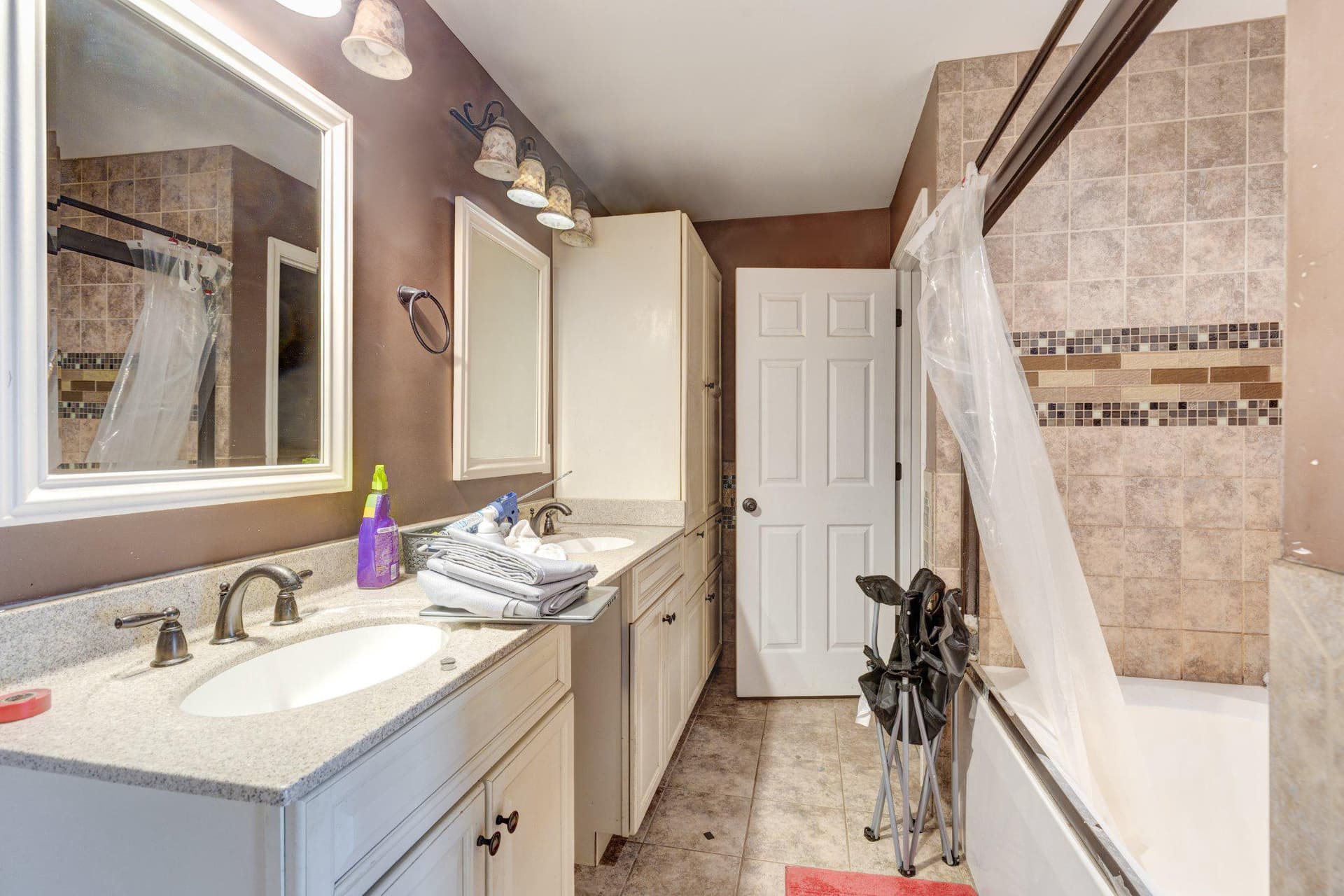 101 Chestnut Lane photo 16
