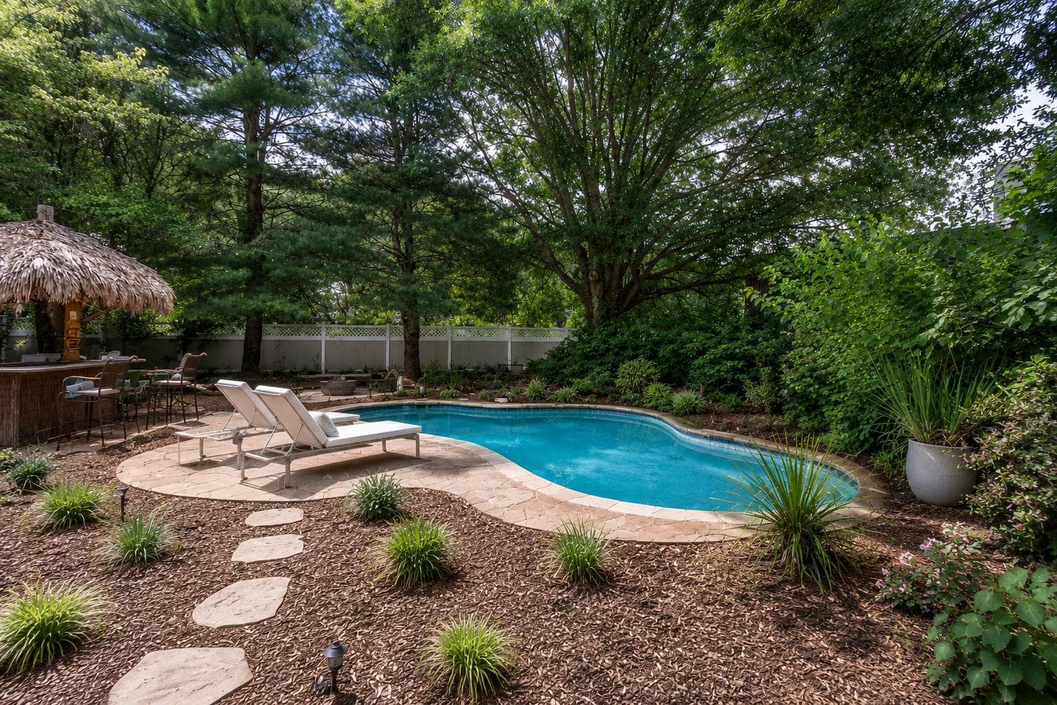 101 Chestnut Lane photo 38