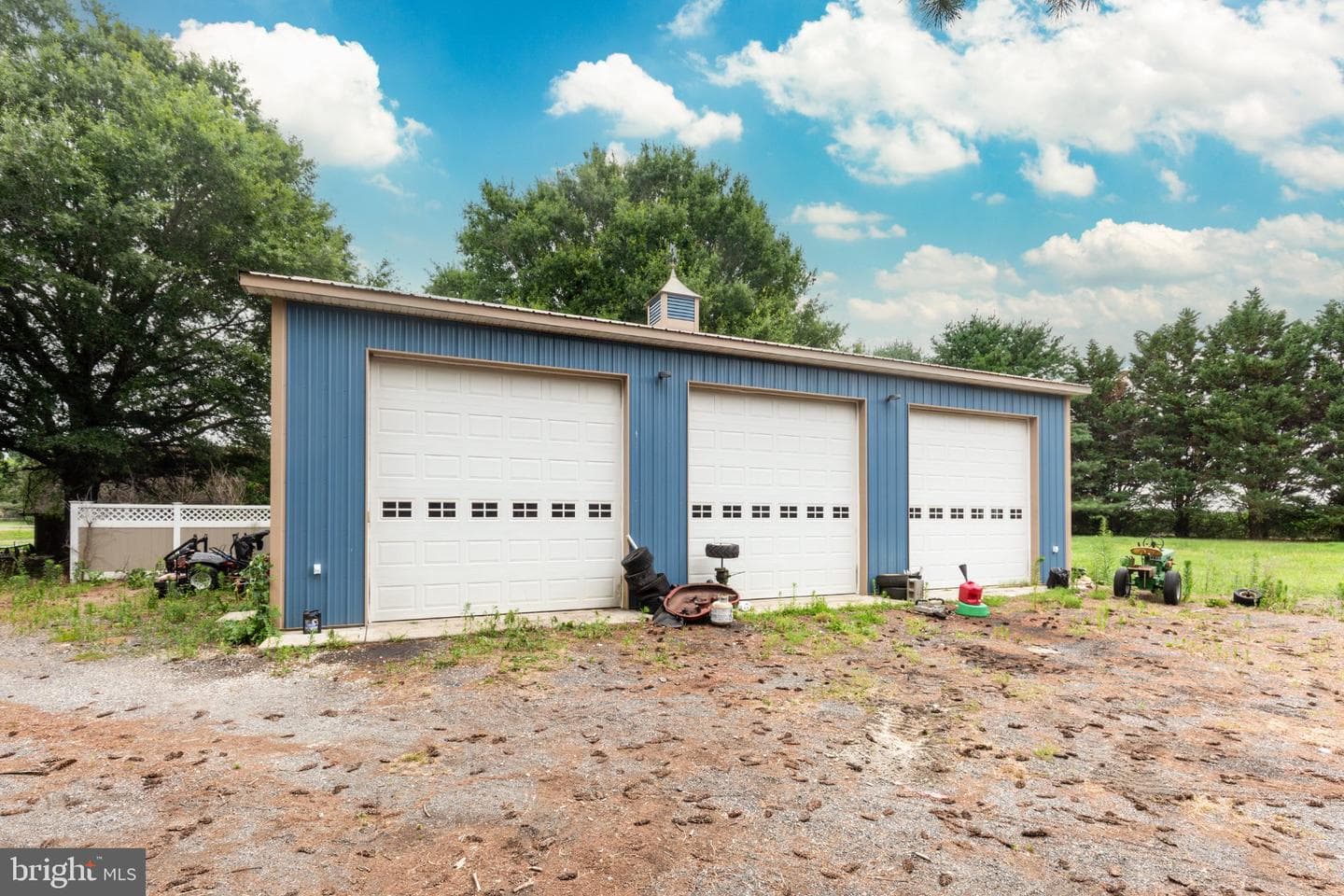 101 Chestnut Lane photo 40