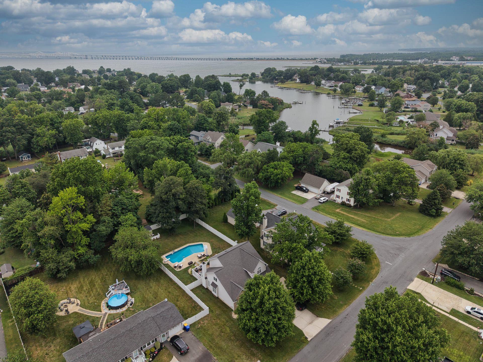 602 Victoria Drive photo 31