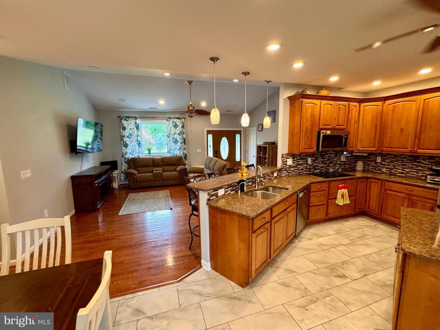 1212 Rabbit Hill Road photo 14