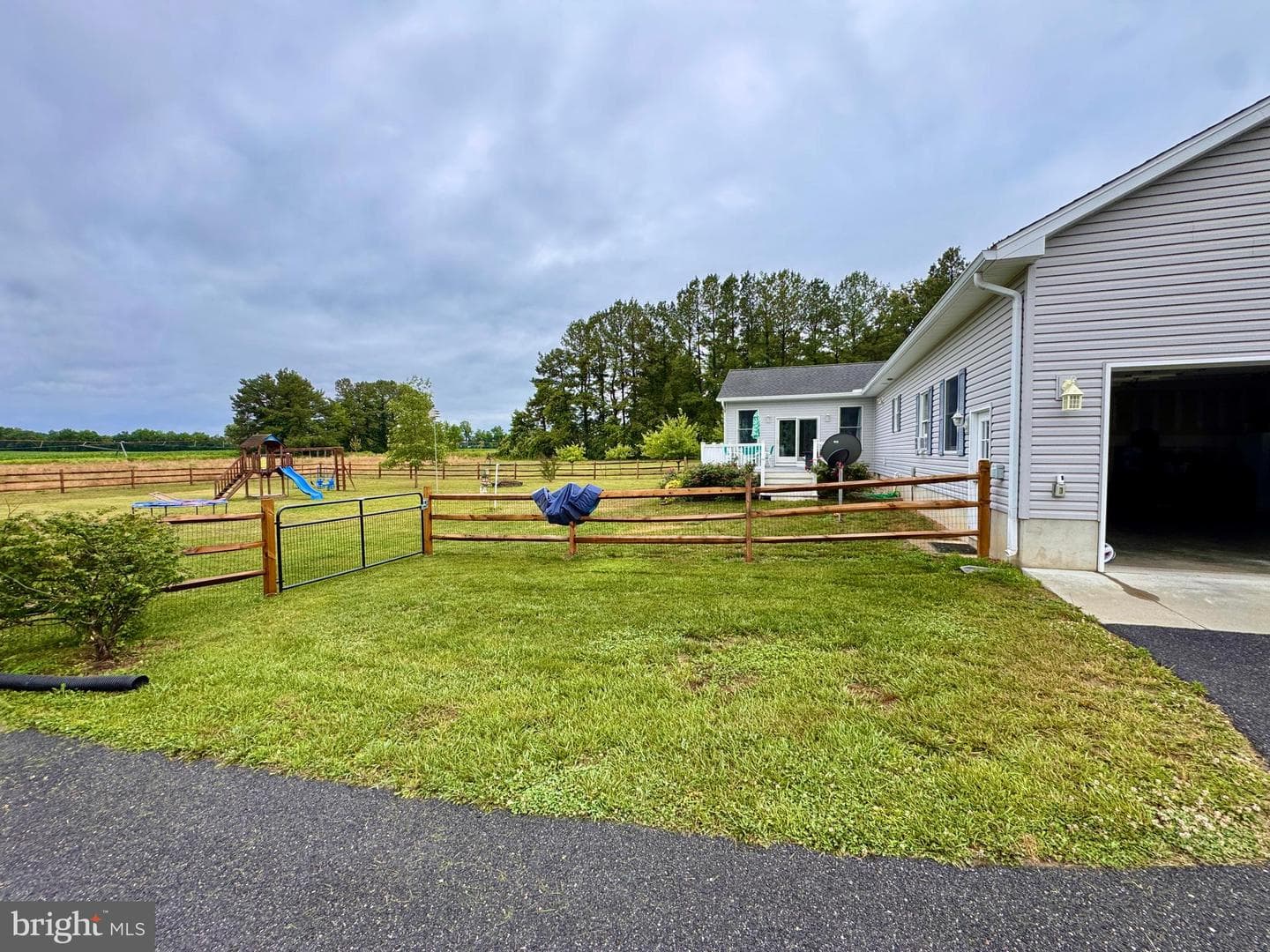 1212 Rabbit Hill Road photo 39