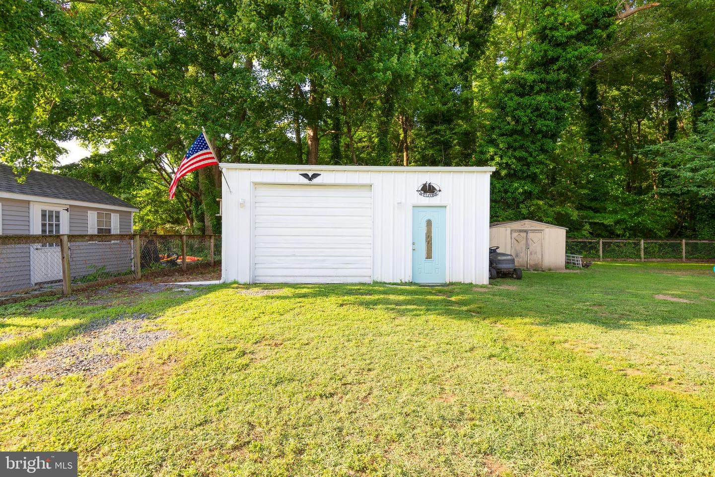 116 Chesapeake Estates Drive photo 31