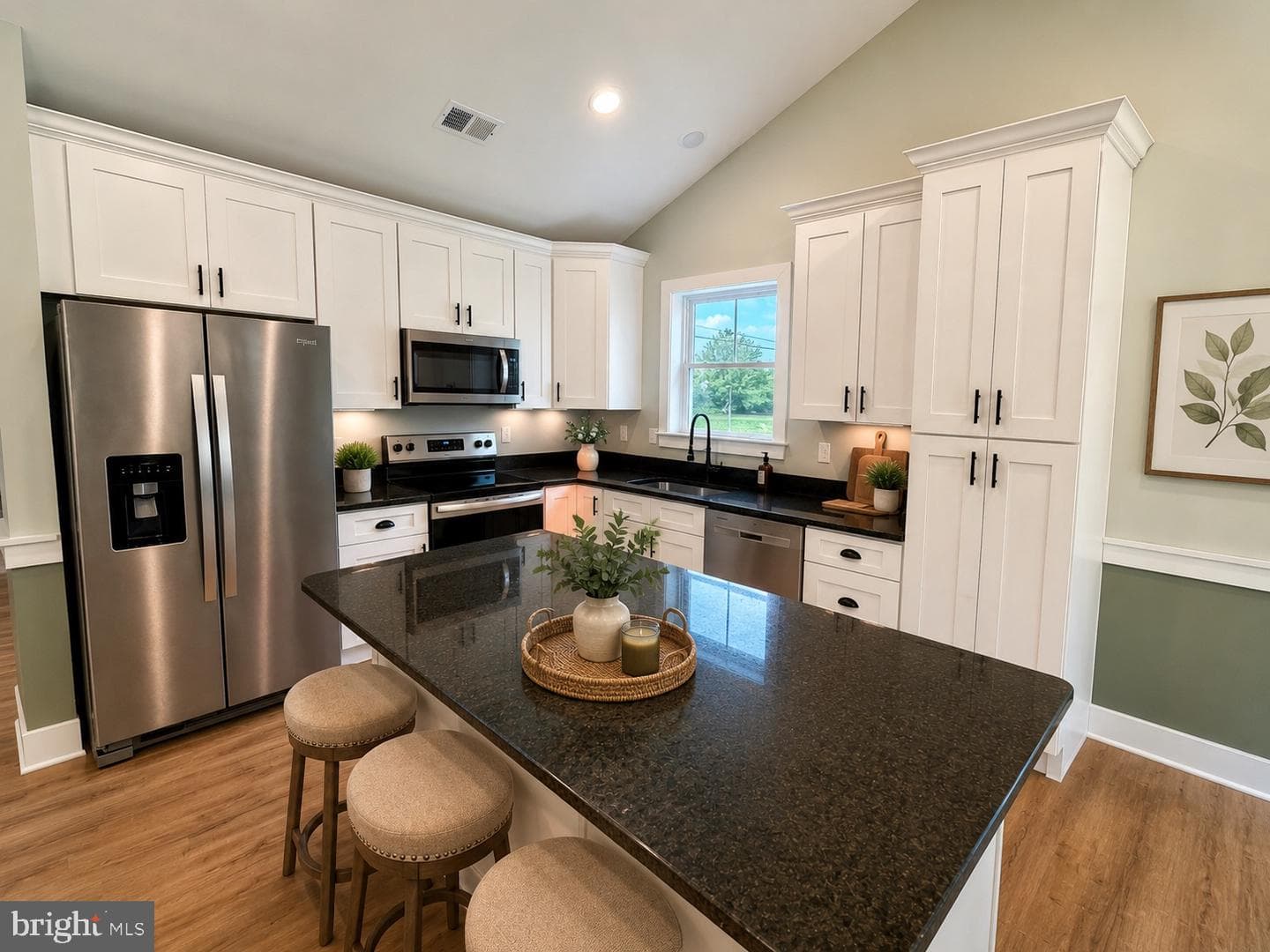 705 Carmichael Road photo 3
