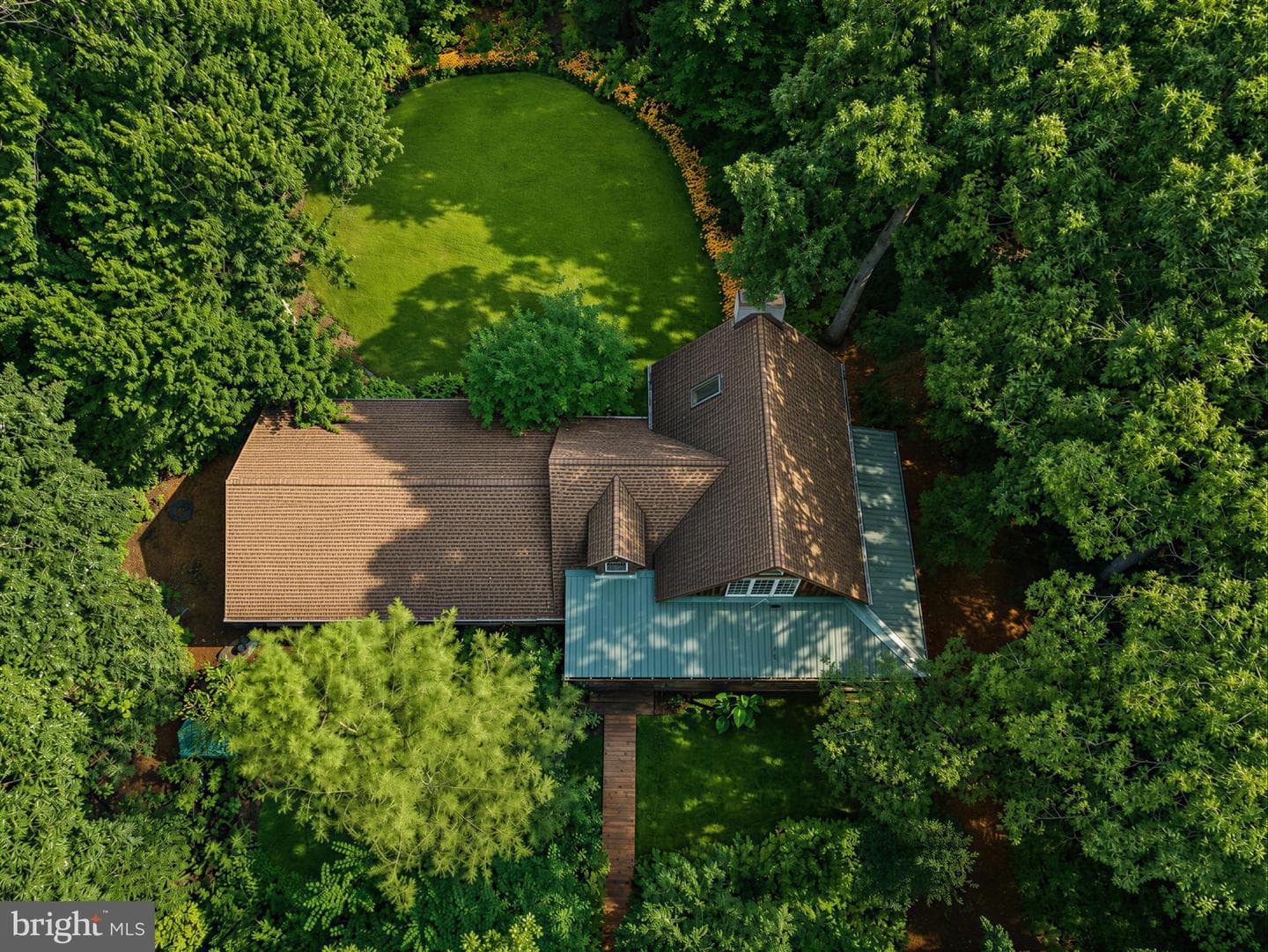 225 Batts Neck Road, Stevensville