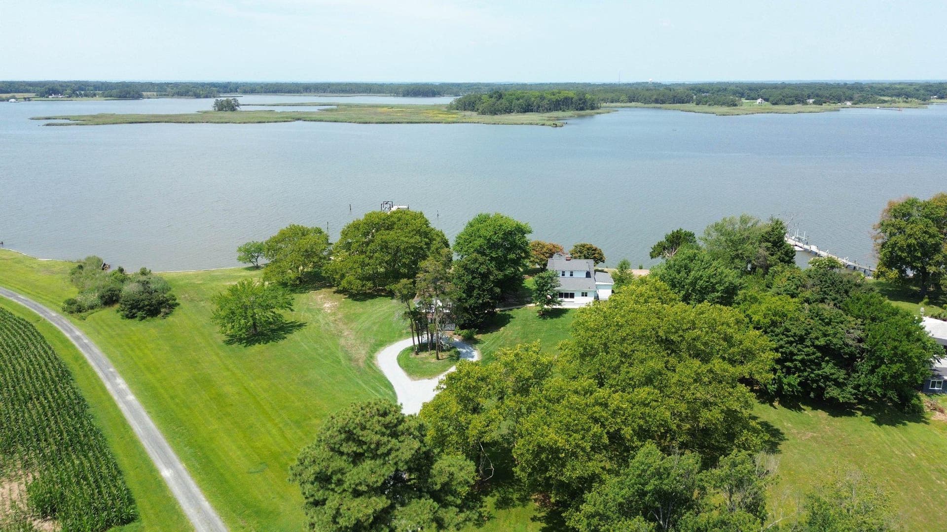 300 Woods Point Road photo 15