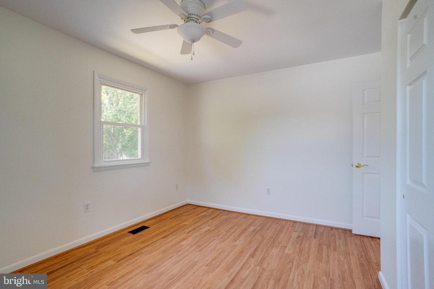 114 Cedar Road photo 39